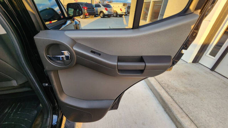 2012 Nissan Xterra S