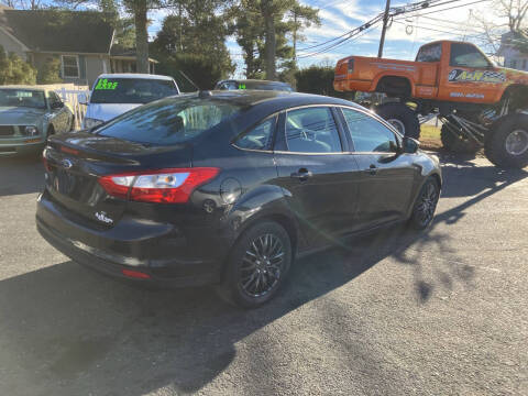 2012 Ford Focus SE