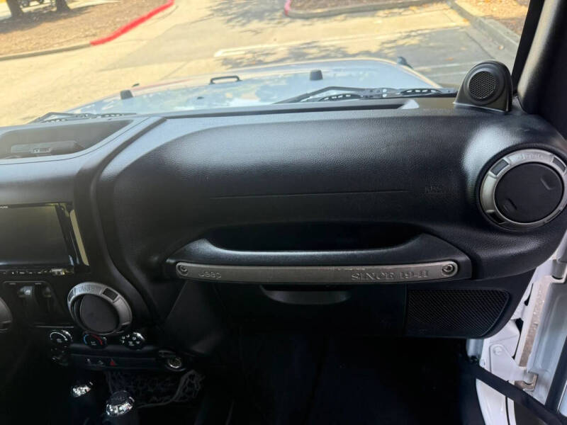 2012 Jeep Wrangler Sport