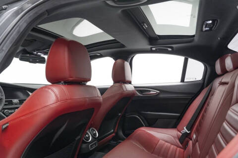 2022 Alfa Romeo Giulia Veloce