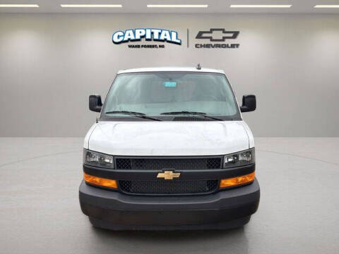 2025 Chevrolet Express 2500