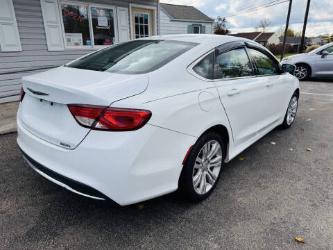 2015 Chrysler 200 Limited