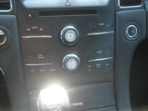 2014 Ford Taurus SEL