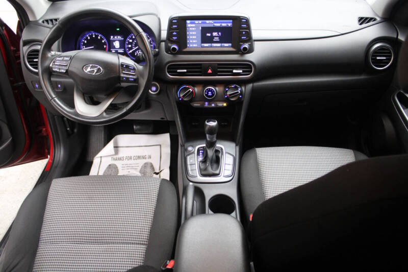 Used 2018 Hyundai Kona SEL with VIN KM8K22AA1JU150873 for sale in Natchez, MS