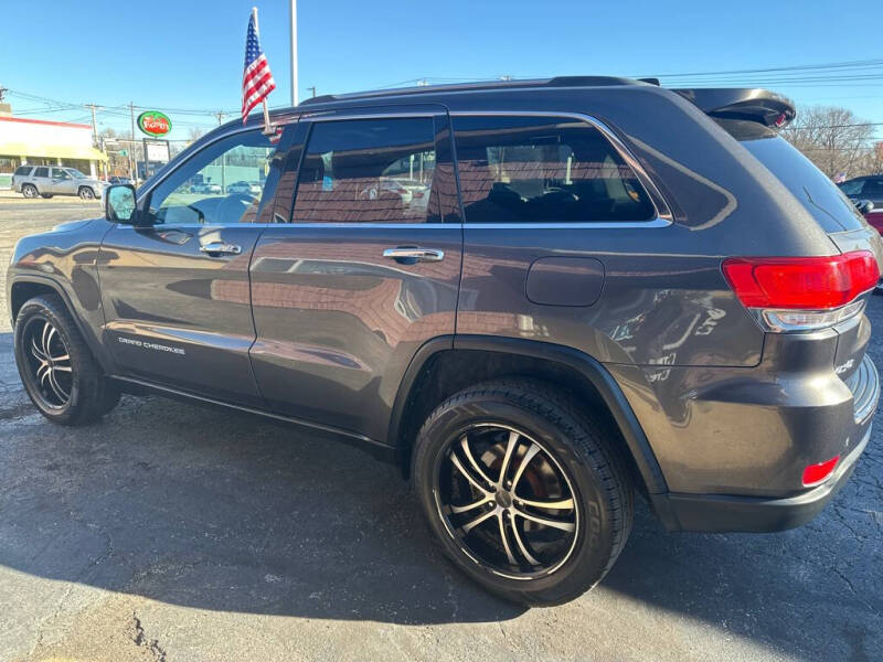 2016 Jeep Grand Cherokee Limited photo 3