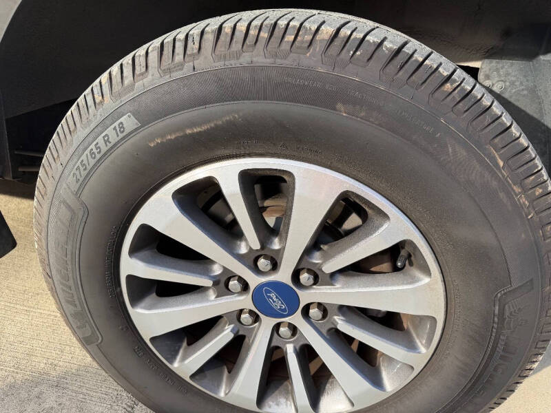 2017 Ford Expedition EL XLT