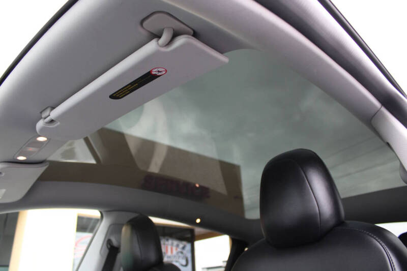 2021 Tesla Model Y Standard Range