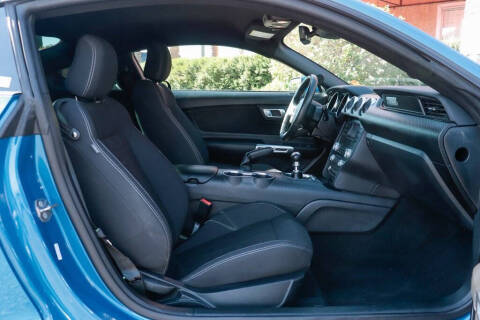 2021 Ford Mustang EcoBoost