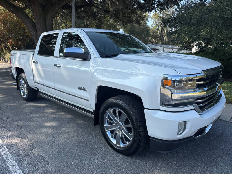 2017 Chevrolet Silverado 1500 High Country's photo