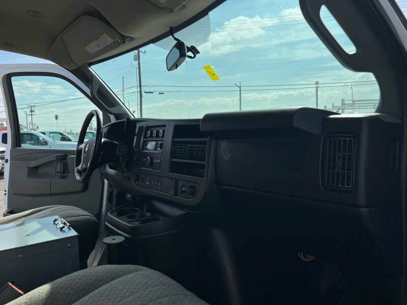 2018 Chevrolet Express 2500