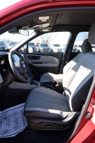 2025 Subaru Forester Premium