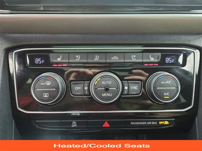 2020 Volkswagen Atlas Cross Sport V6 SEL Premium 4Motion