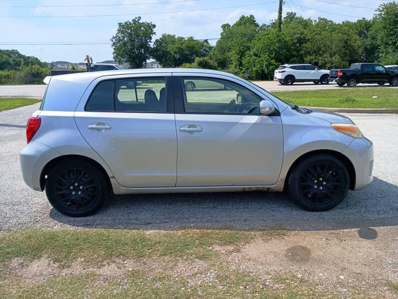 2012 Scion xD