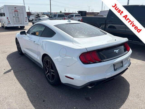 2021 Ford Mustang EcoBoost