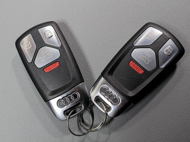 2024 Audi Q5 e quattro S line Prem Pl 55 TFSI