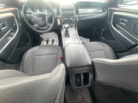 2011 Ford Taurus SEL