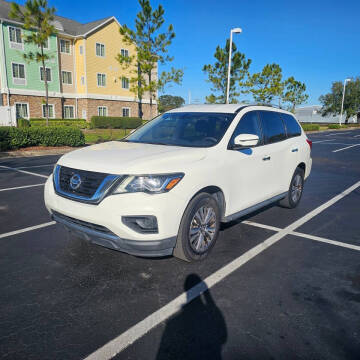 2019 Nissan Pathfinder S