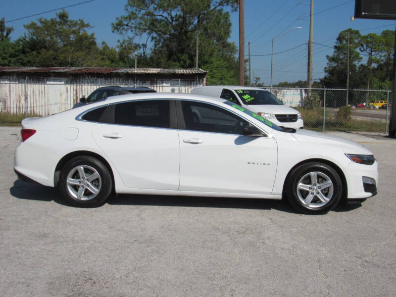 2020 Chevrolet Malibu 1LS's photo