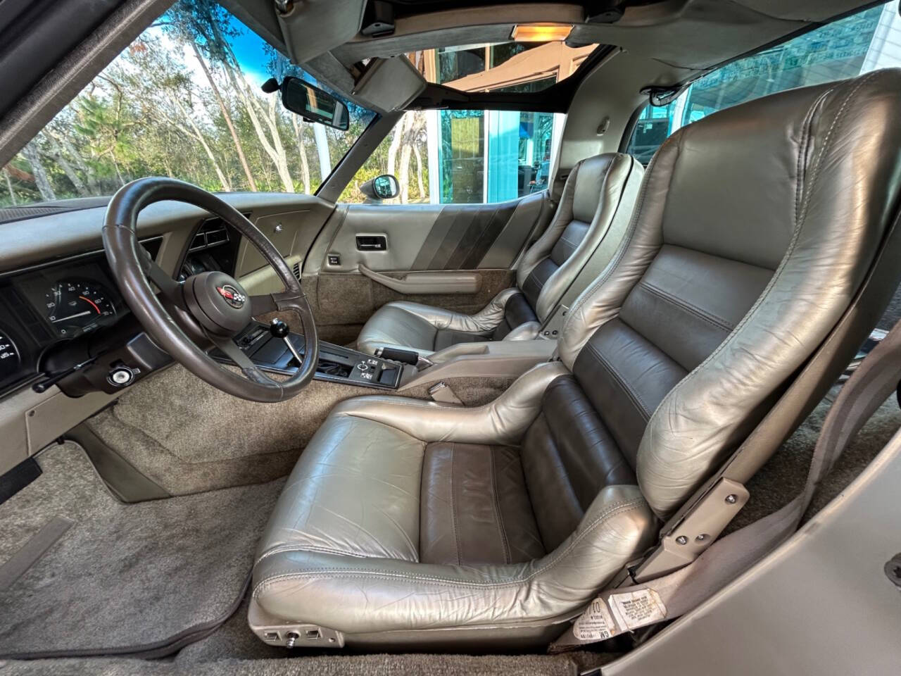 1982 Chevrolet Corvette 26