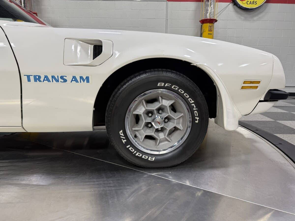 1974 Pontiac Trans Am 27