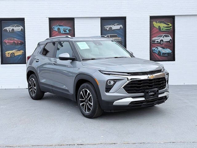 2025 Chevrolet Trailblazer LT's photo