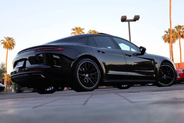 2019 Porsche Panamera