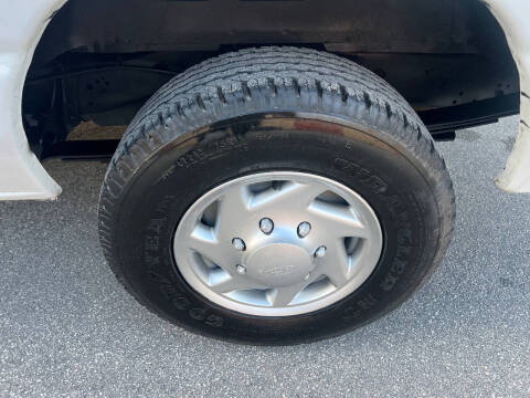 2011 Ford E-Series E-250