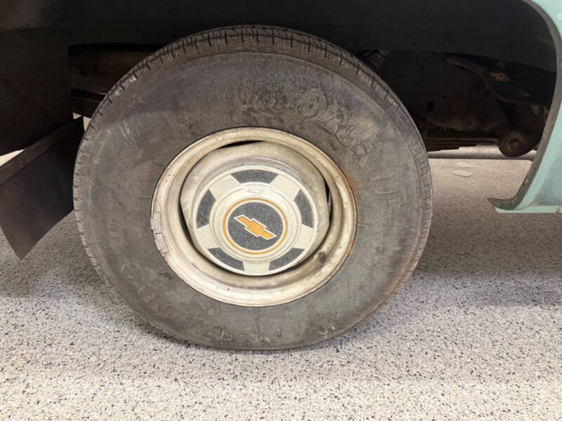 1977 Chevrolet Suburban