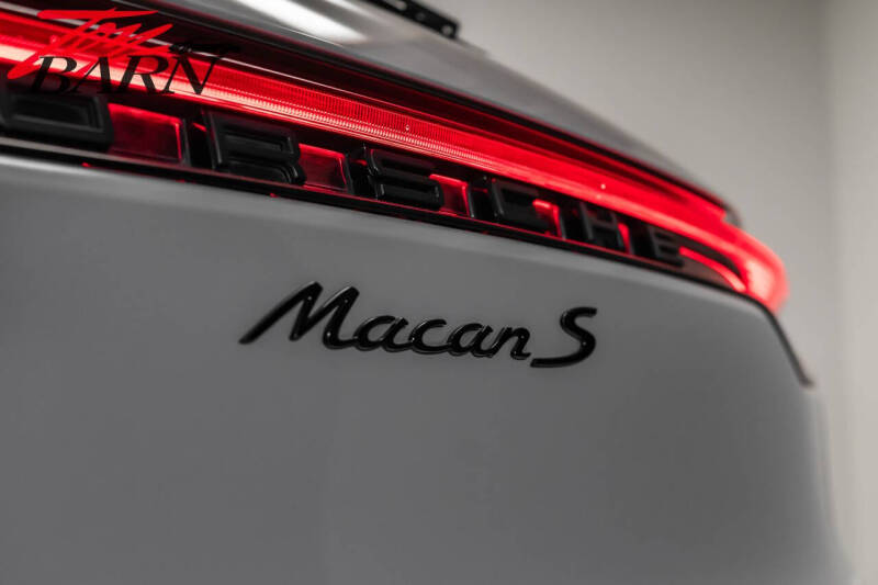 2023 Porsche Macan S