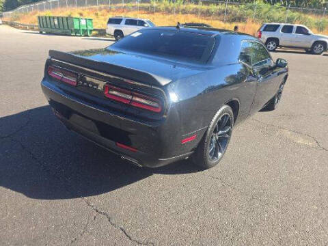 2018 Dodge Challenger SXT