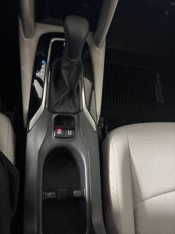 2024 Toyota Corolla Cross LE