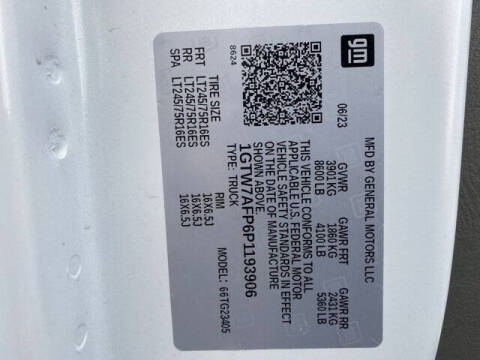 2023 GMC Savana 2500