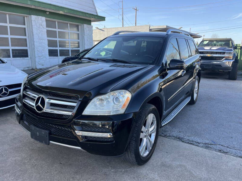 2012 Mercedes-Benz GL-Class for sale at Auto Outlet Inc. in Houston TX