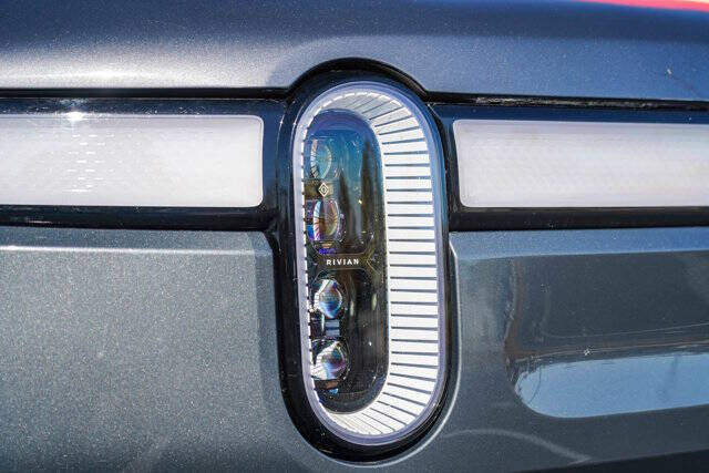 2022 Rivian R1S Launch Edition