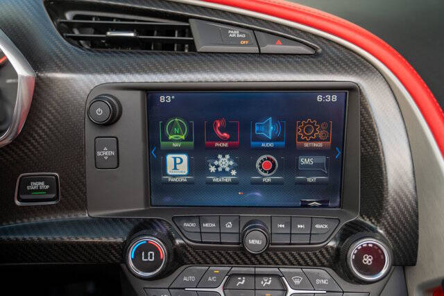2015 Chevrolet Corvette 23