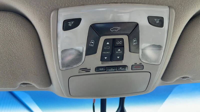 2014 Toyota Sienna Limited 7-Passenger