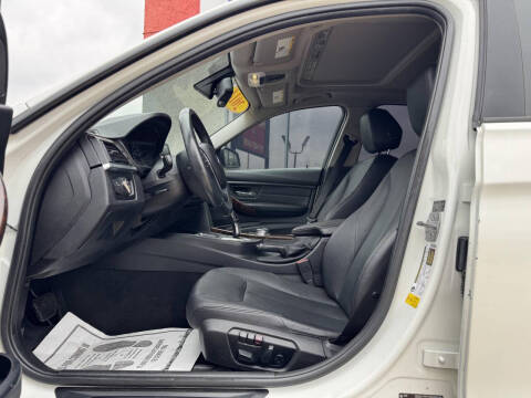 2014 BMW 3 Series 328i