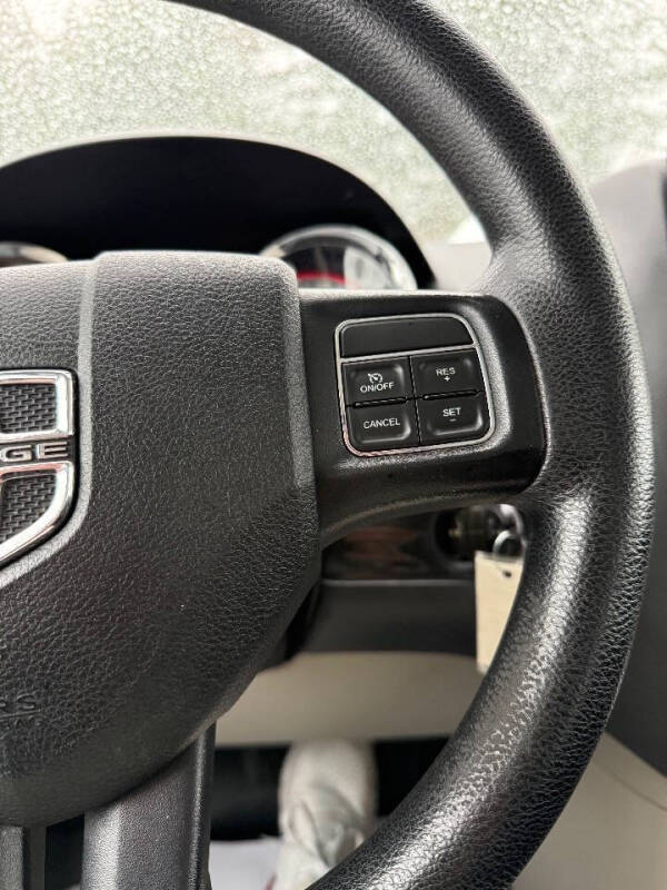 2015 Dodge Grand Caravan American Value Package