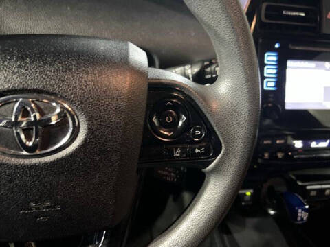 2019 Toyota Prius LE