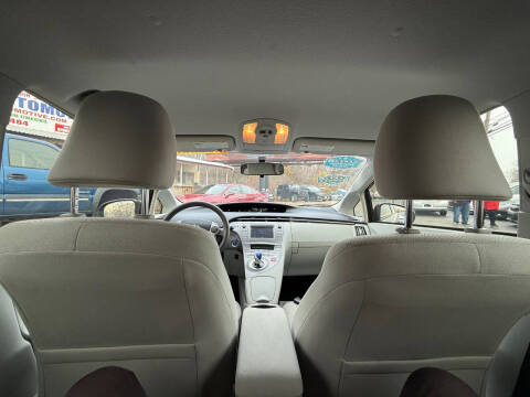 2014 Toyota Prius Five