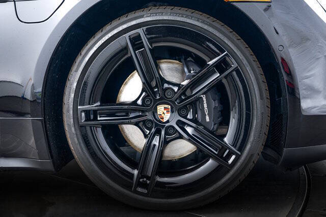 2026 Porsche Taycan 4