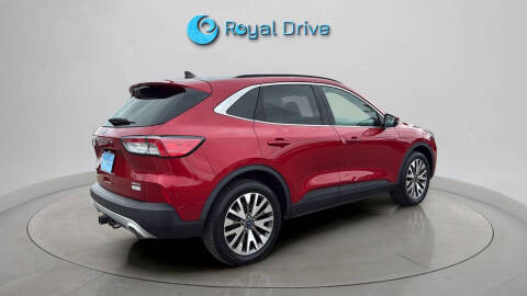 2020 Ford Escape Titanium