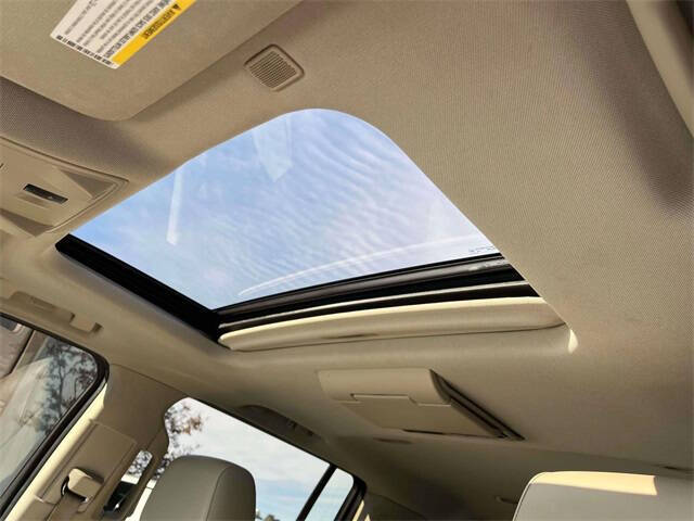 2018 Cadillac Escalade ESV Luxury