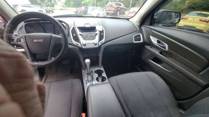 2011 GMC Terrain SLE-1