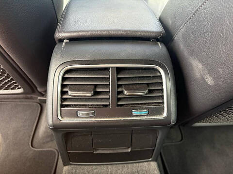 2014 Audi A4 2.0T quattro Premium Plus