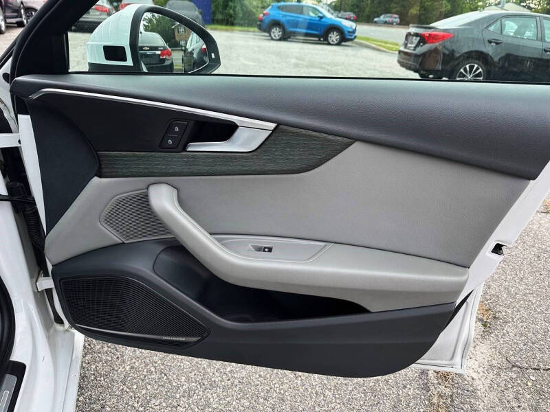 2018 Audi A4 2.0T quattro Premium Plus