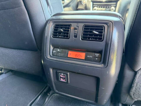 2018 Nissan Pathfinder S