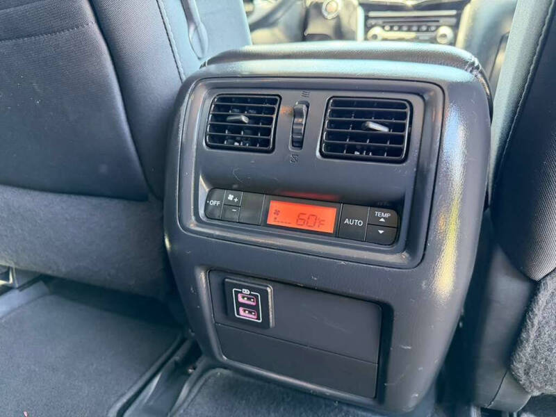 2018 Nissan Pathfinder S
