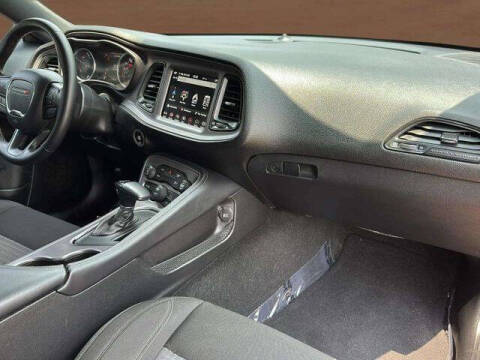 2023 Dodge Challenger SXT