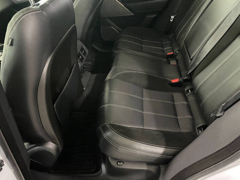 2018 Land Rover Range Rover Velar P380 R-Dynamic SE